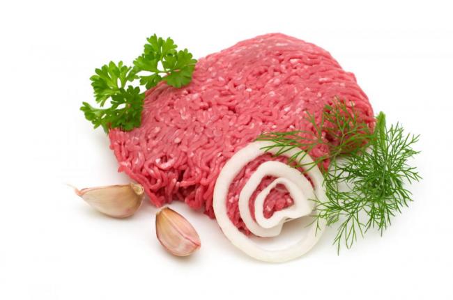 свежий бараний фарш чеснок и лук