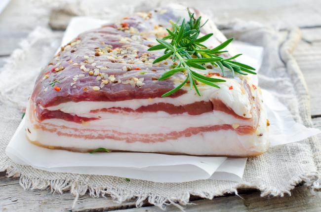 шмат копченого сала