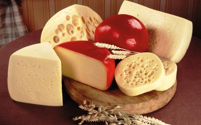 твердые сыры с большими дырками