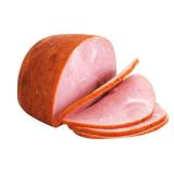 нарезанный кусочек ветчины - фото на белом фоне