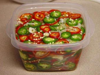 маринованный стручковый перец