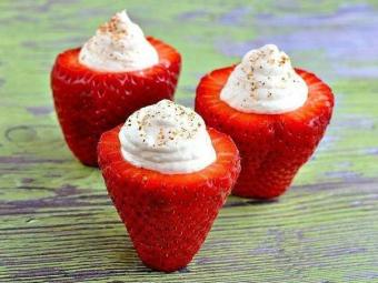 десерт из клубники