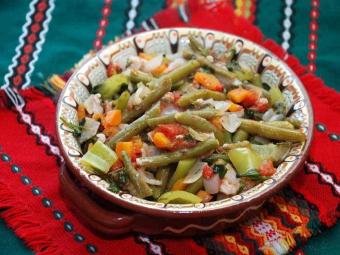 фасоль тушеная с овощами