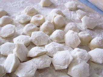 пельмени с куриным фаршем