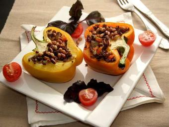 куриные сердечки в болгарском перце